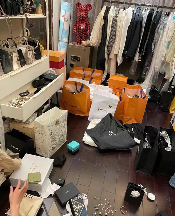 泸州市龙马潭回收顶奢鞋服