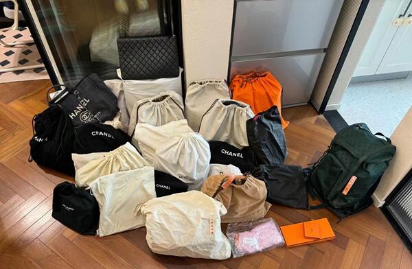 泸州市龙马潭回收奢侈品衣服.jpg